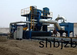 青(qing)島(dao)平度Q6940鋼(gang)闆(ban)抛丸機使用現場(chang)