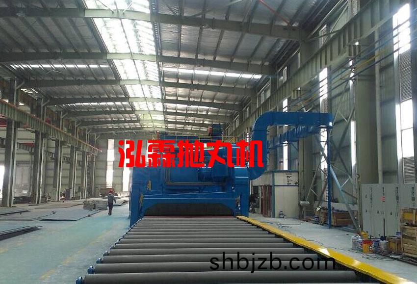 鋼(gang)闆預(yu)處(chu)理(li)生産(chan)線(xian)抛(pao)丸(wan)機