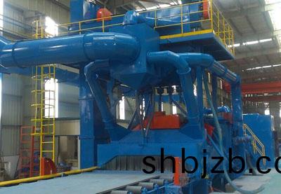 鋼(gang)闆抛丸(wan)機(ji)，型材除(chu)鏽(xiu)設(she)備