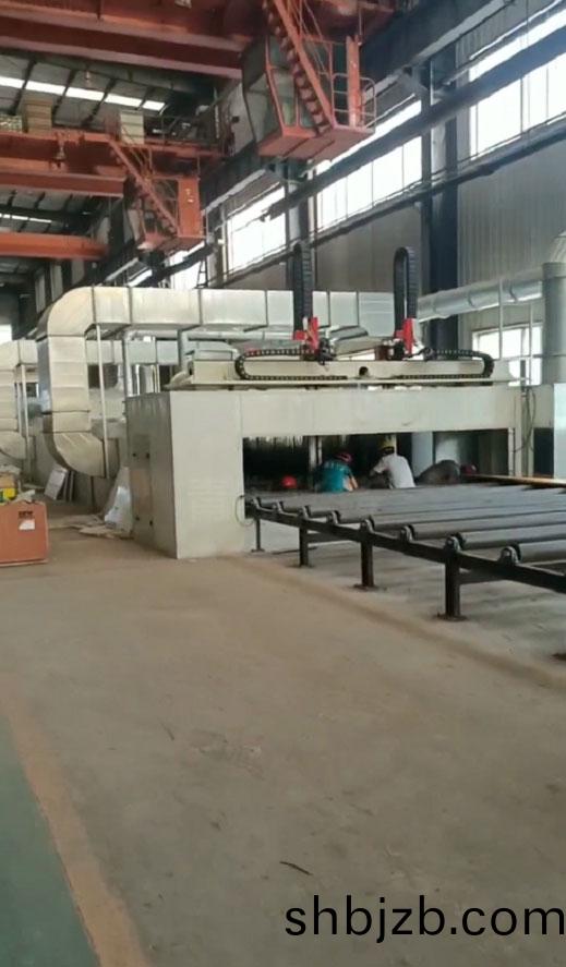 鋼(gang)闆預處(chu)理(li)線(xian)、噴漆、烘(hong)榦安裝現場圖